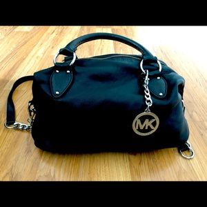 Beautiful Bag. Good condition!